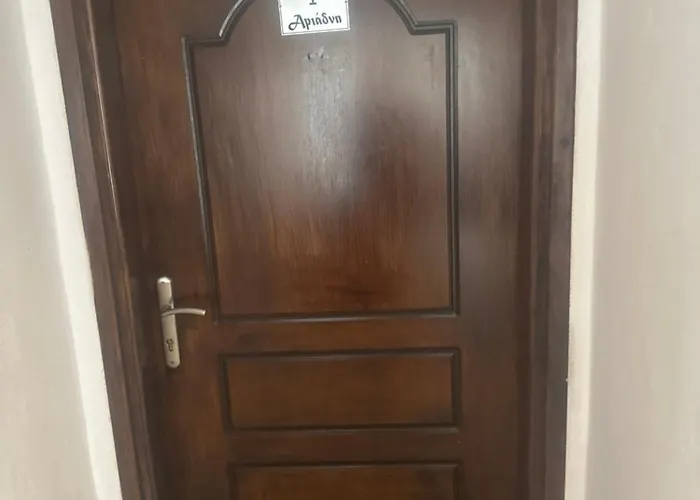 Pansion Angela Skiathos-stad