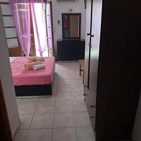 Pansion Angela Szkiáthosz