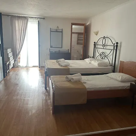 Pansion Angela مدينة سكياثوس