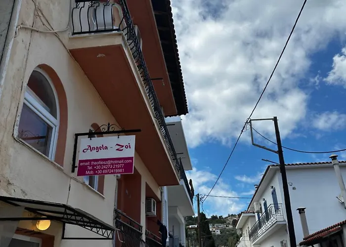 Pansion Angela Skiathos Town