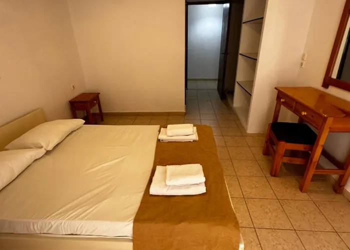 Pansion Angela Guest house 3*