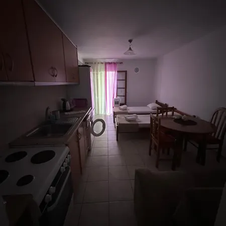 Pansion Angela ゲストハウス スキアトスタウン