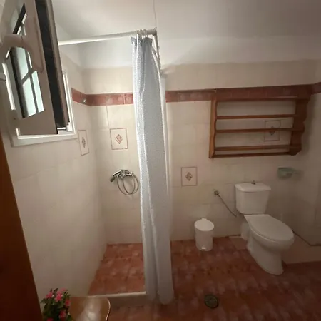 Pansion Angela 3* スキアトスタウン