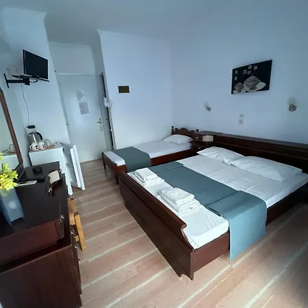 Pansion Angela ゲストハウス 3*