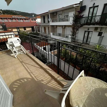 ゲストハウス Pansion Angela スキアトスタウン