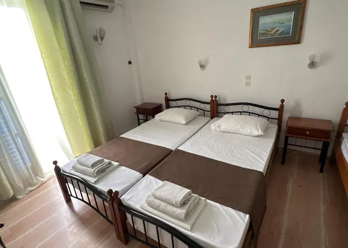 Affittacamere Pansion Angela Città di Skiathos